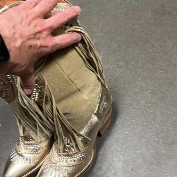 Dingo Gold and fringed western boots - Picture 4 of 7